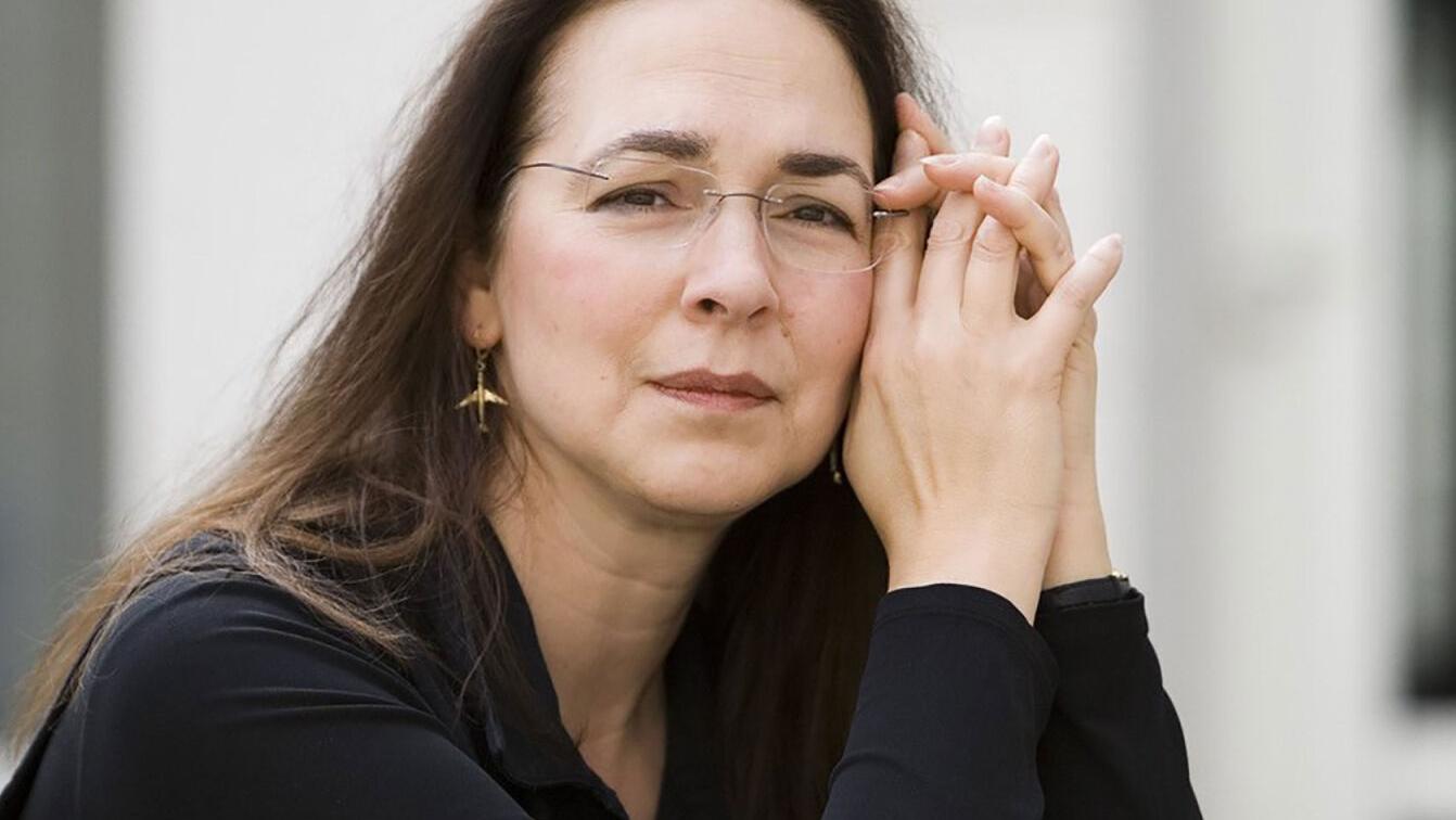 'I Am Homeless If This Is Not My Home' by Lorrie Moore